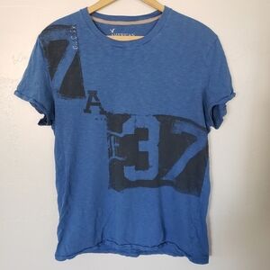 American Eagle Men's Medium Blue Short Sleeve Shirt Black Graphic T-shirt Top